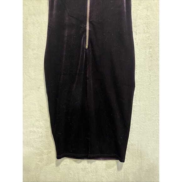 Fashion Nova Purple Velvet Mini Dress Floral Embroidery Cutout Zipper Size Small - Picture 9 of 10